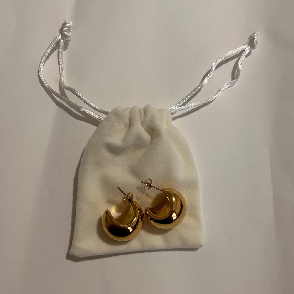 Gold Plated Drop Earrings